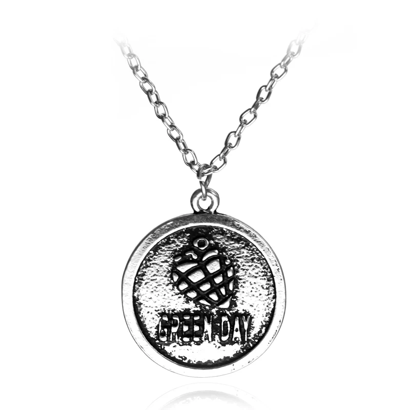 

Green Day Rock Band Logo Alloy Pendent Cool Necklace USA Punk Band Necklaces Star Band Jewelry Fashion High Quality Gif For Fans