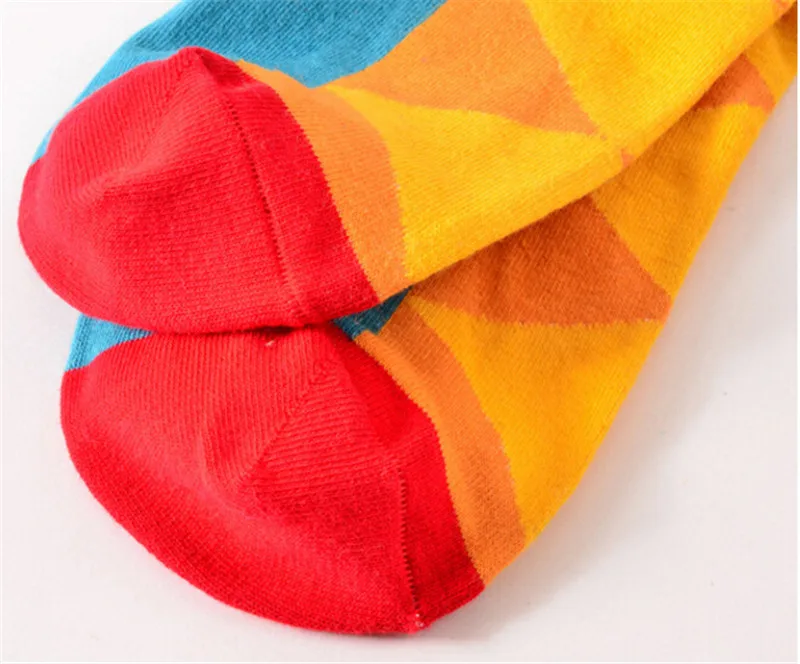 1PC Fashion Happy Socks British Wind Geometric Hit Color Personality Couple Male Cotton Sox Women Socks Calcetines Hot sockwell compression socks