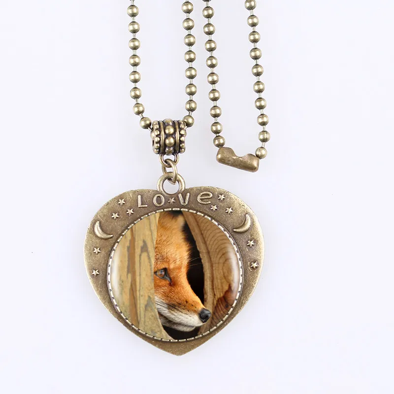 Bijoux originaux et tendance, pour homme, en vente chez Zappandoo.