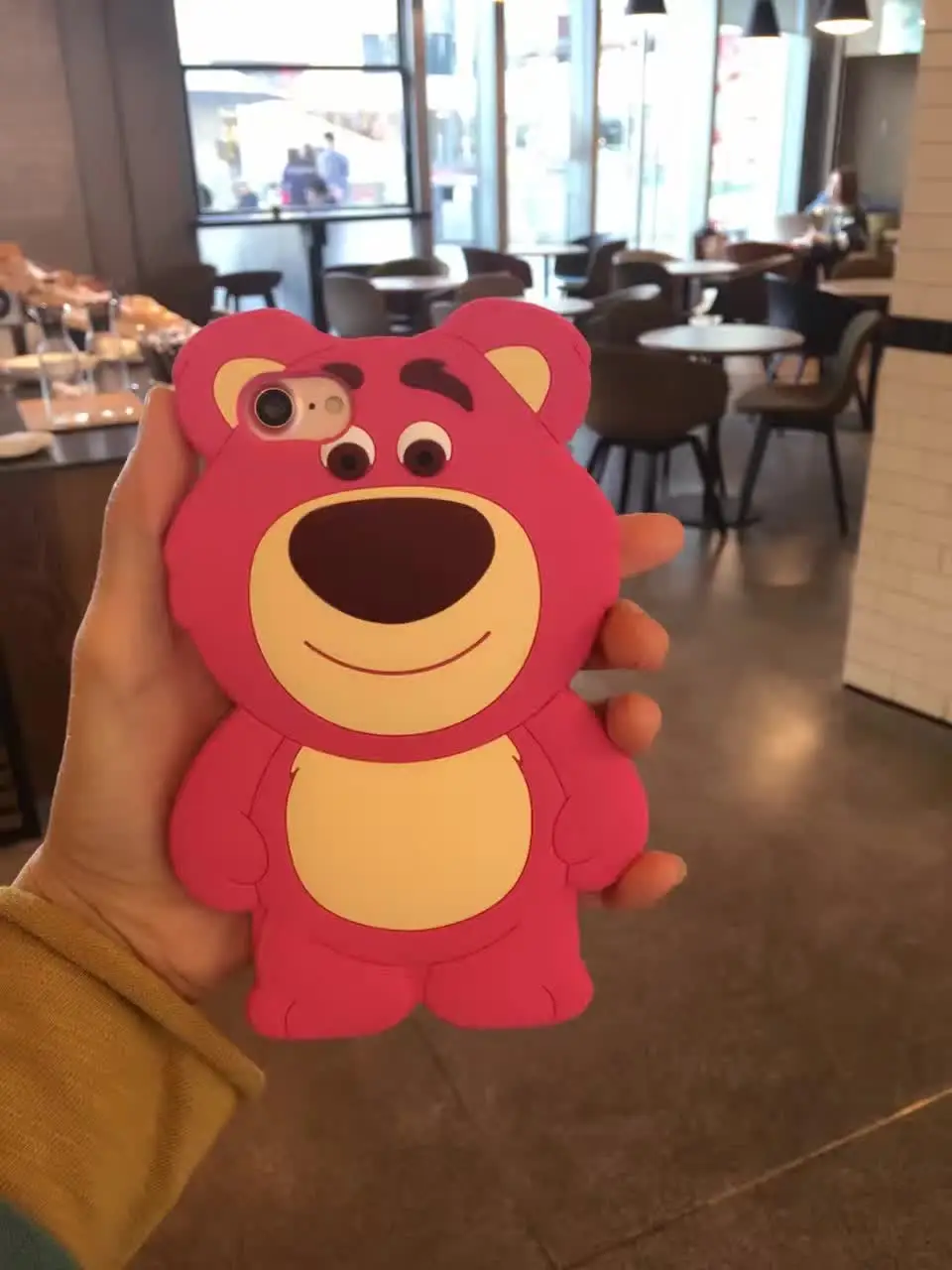 Cute Cartoon Animal 3D Strawberry Bear Soft Silicon Phone Case For iPhone X XS MAX XR 5S SE 6 6S 7 8 Plus Bear back cover Shell