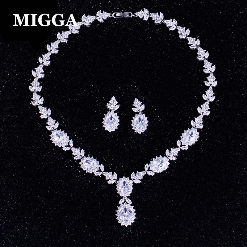 

MIGGA Luxury Cubic Zircon Princess Cut Stone Leaf Necklace Earrings Jewelry Set for Women Bride Dubai Style