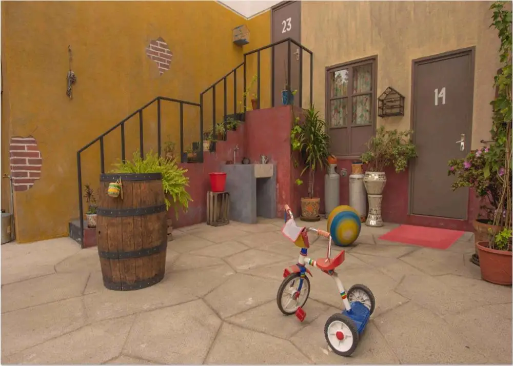 

El Chavo Del Ocho Nuestra Stair House Yard staircase room Backgrounds Vinyl cloth High quality Computer printed wall backdrop