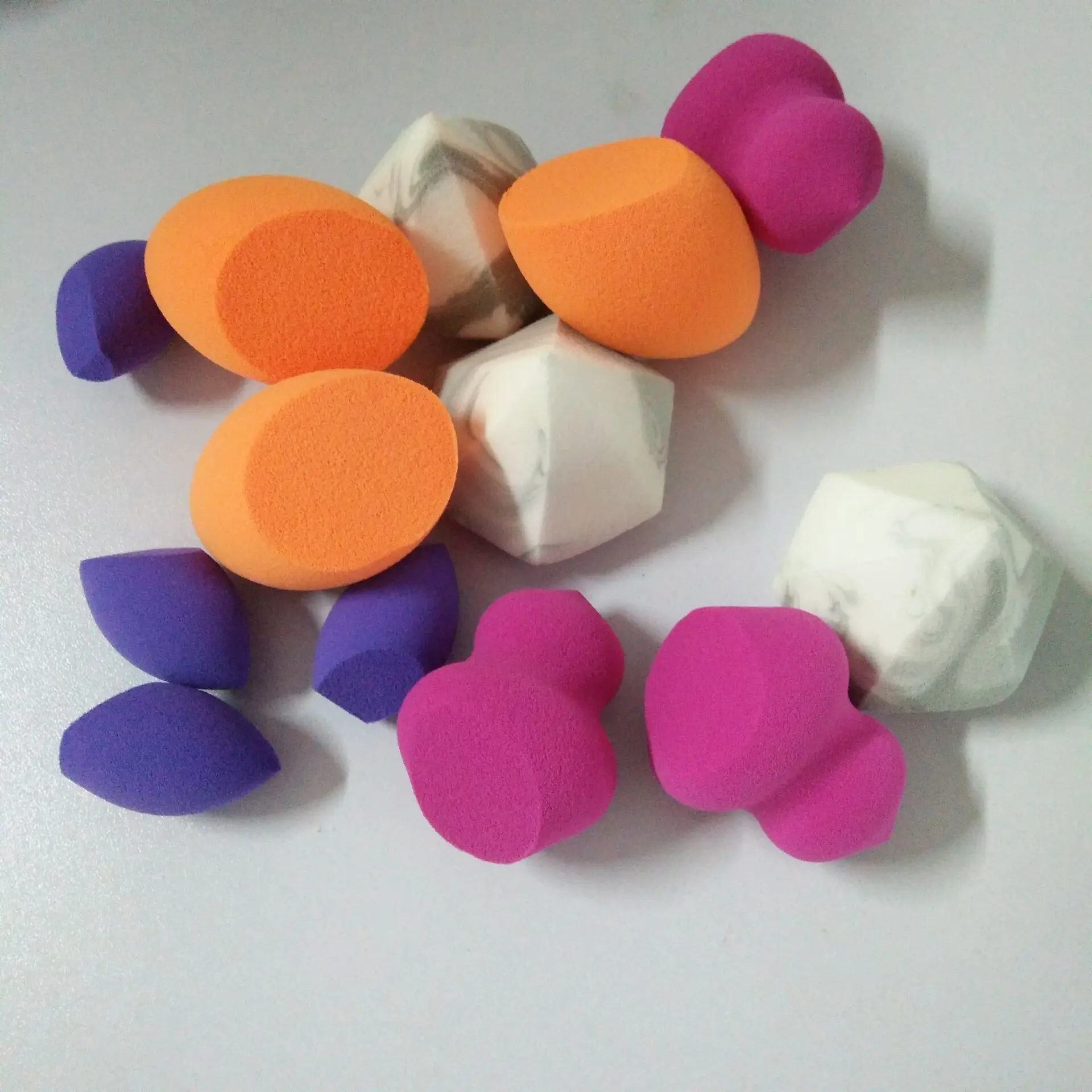 

Lufusean Makeup Sponge Ultra Soft Non-latex Puff With Makeup Brush Set Different Type Travel Set Beauty Tool 2019 New