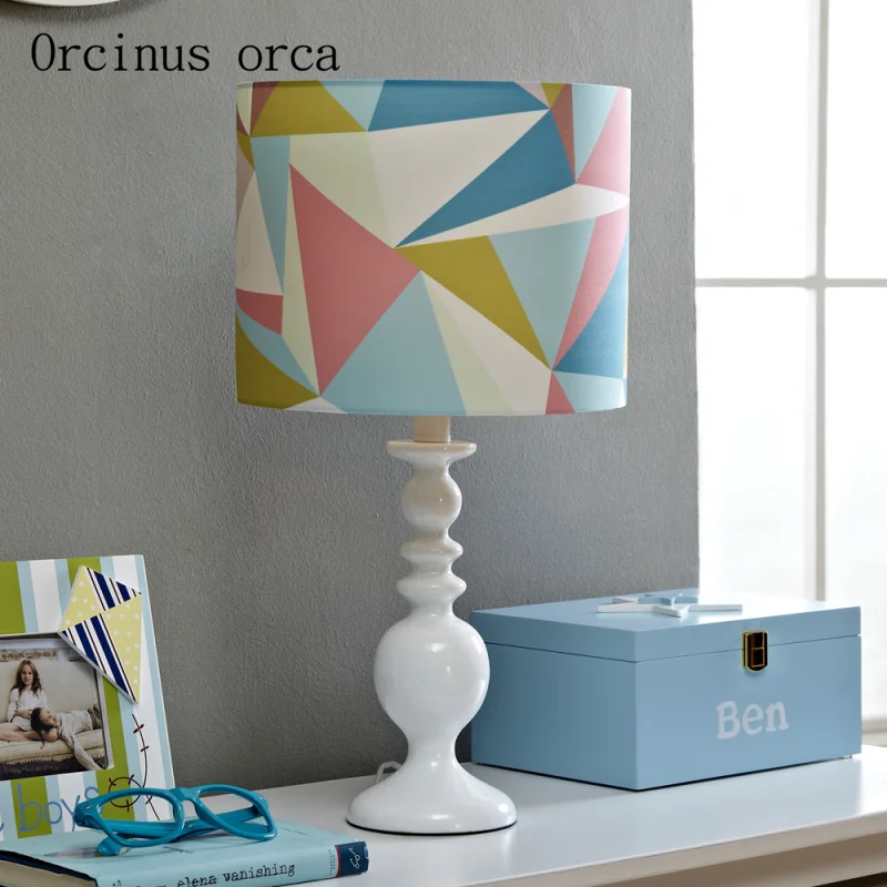 

American modern simple color table lamp children's room table lamp creative personality geometric decoration desk lamp