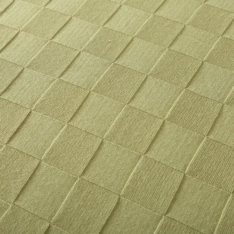  (7)