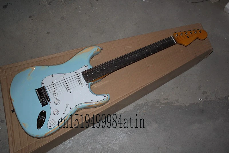 

Free Shipping New Arrival Custom Guitar F SSS Distressed Stratocaster blue 6 Strings natural Wood Electric Guitar @14