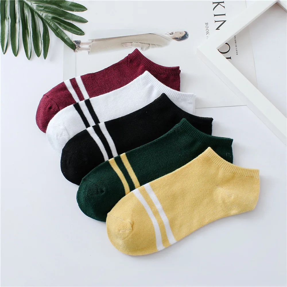 

Hip Hop style socks Women Creative Harajuku Stripe Cotton Skateboard Comfortable ankle short Sock calcetines