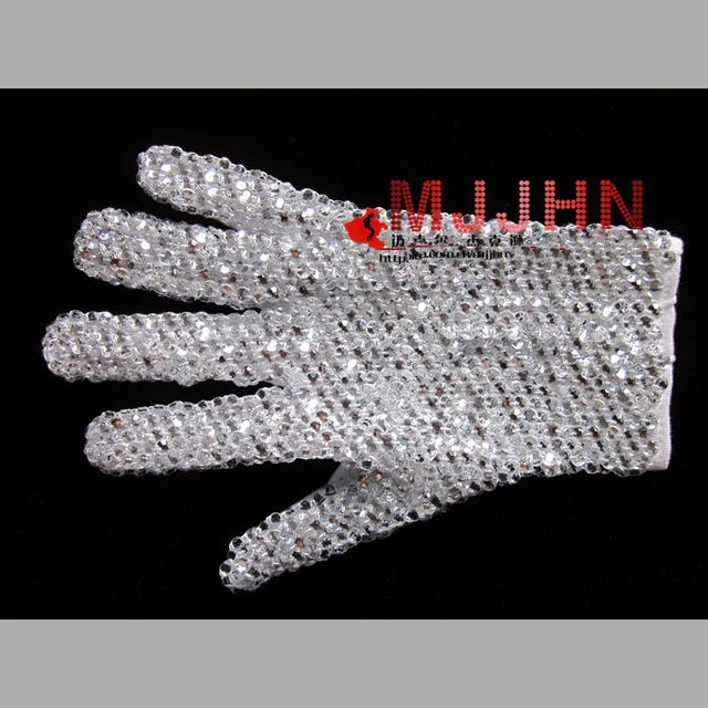 MJ Michael Shiny Glove Ultimate Collection Diamond Gloves 3D Sparkling  Crystal Billie Jean Handmade Glove (Left hand) at  Women's Clothing  store