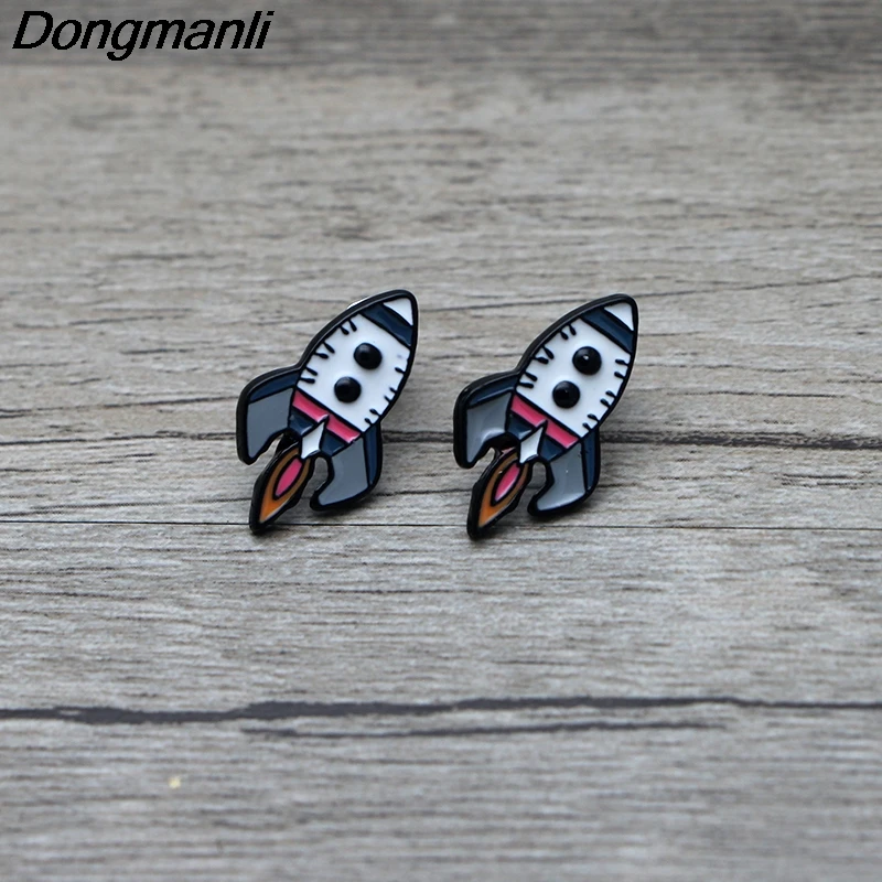 

L2633 Cute Space rocket pierce Ear Stud kids Earrings for Stainless steel prevents allergy