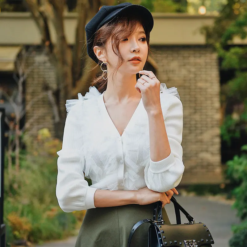 Dabuwawa Ruffles V Neck Romantic Mesh Knitted Sweaters For Girls Women Lanterns Sleeve Elegant Sweet Cardigans Tops #DN1AJS005