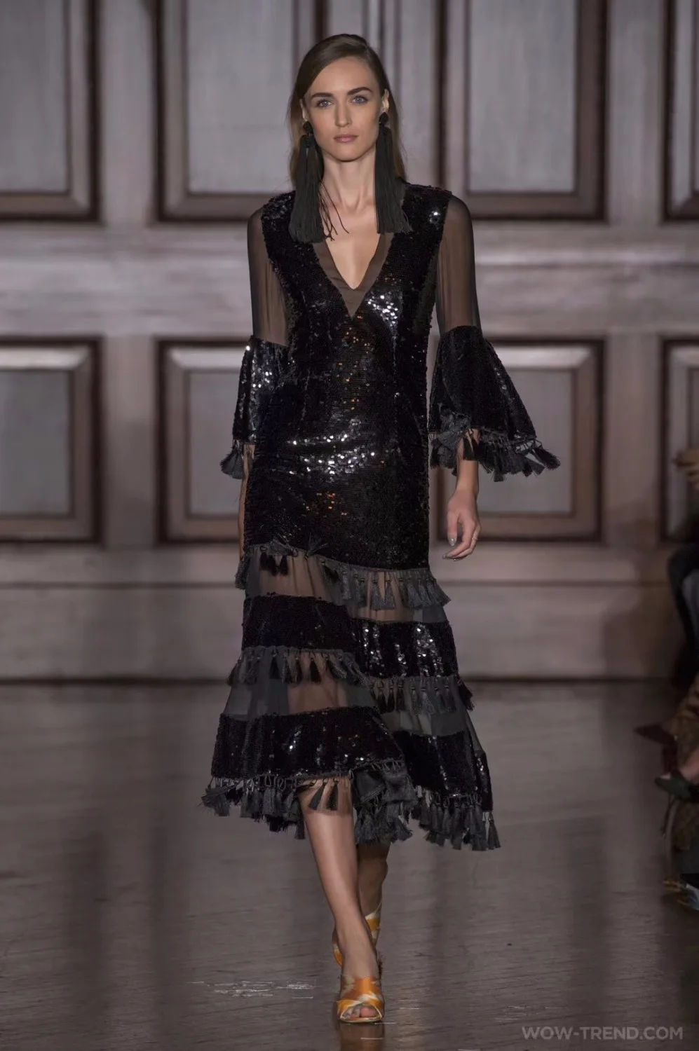 TOP Quality Women Sexy Runway Sequins Tassel ace Mesh Bodycon Dress