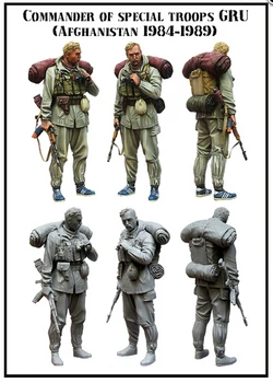 

Resin Kits 1/35 Scale The Soviet commander of the central intelligence agency soldiers Resin Model DIY TOYS