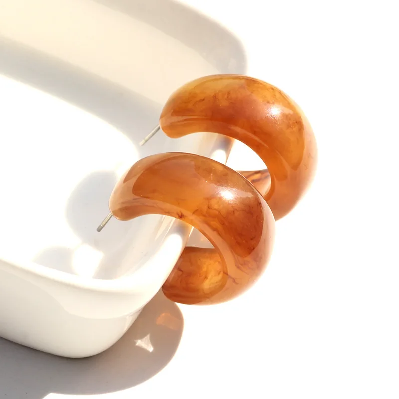 

ILYF Fashion Bohemian Resin Large Earrings Personality Acetate C-shaped Earrings Geometric Retro Acrylic New for Women Earrings