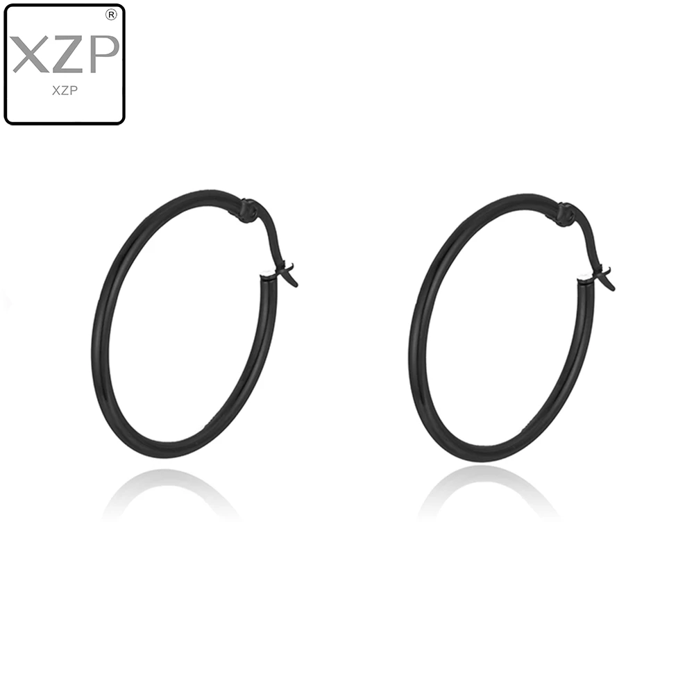 

XZP Female Fashion Jewelry Big Round Earrings Circle Sliver Black Hoop Earrings for Women 30-70mm Ear Accessories