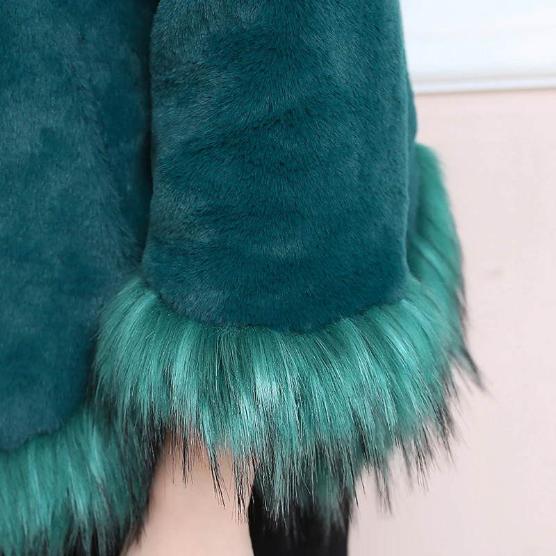 Nerazzurri Autumn short fluffy faux fur jacket