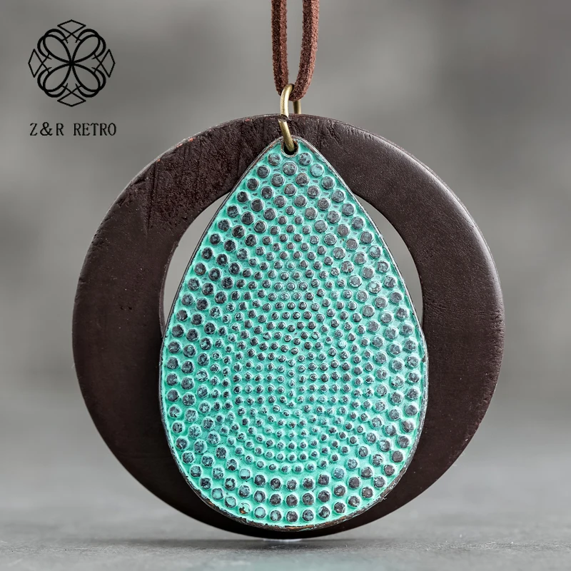 

Rope Chain Necklaces & Pendants Zinc Alloy Wooden Ethnic Necklace Clothes Accessories Round Wooden Pendant For Women 6.5*6.5cm