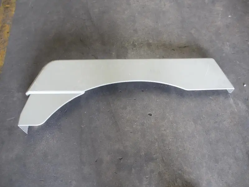 

Original Pure SHACMAN truck spare parts Left and right front fender DZ13241230415 / DZ13241230416