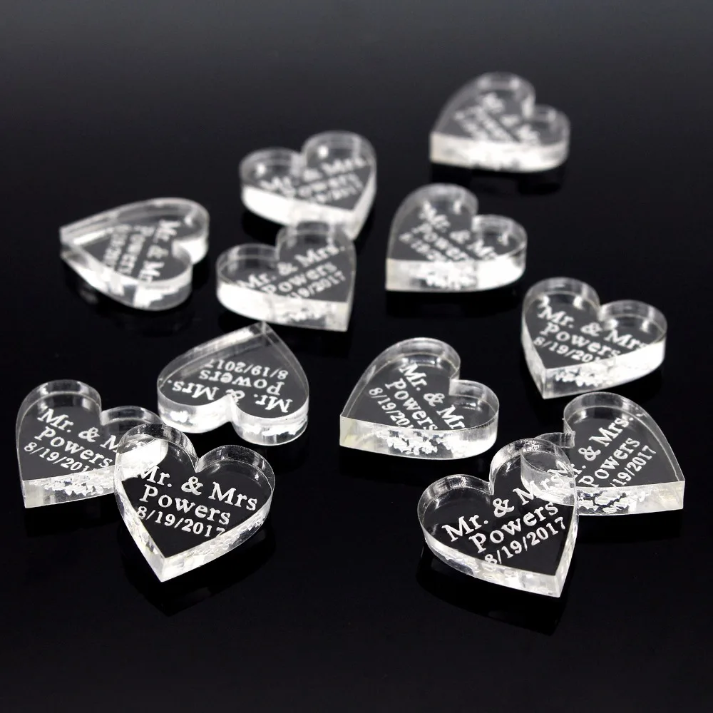 50Pcs Personalized Engraved Acrylic Mirror Love Heart With Hole Gift Tags Wedding Party Table Confetti Decor Centerpieces Favors