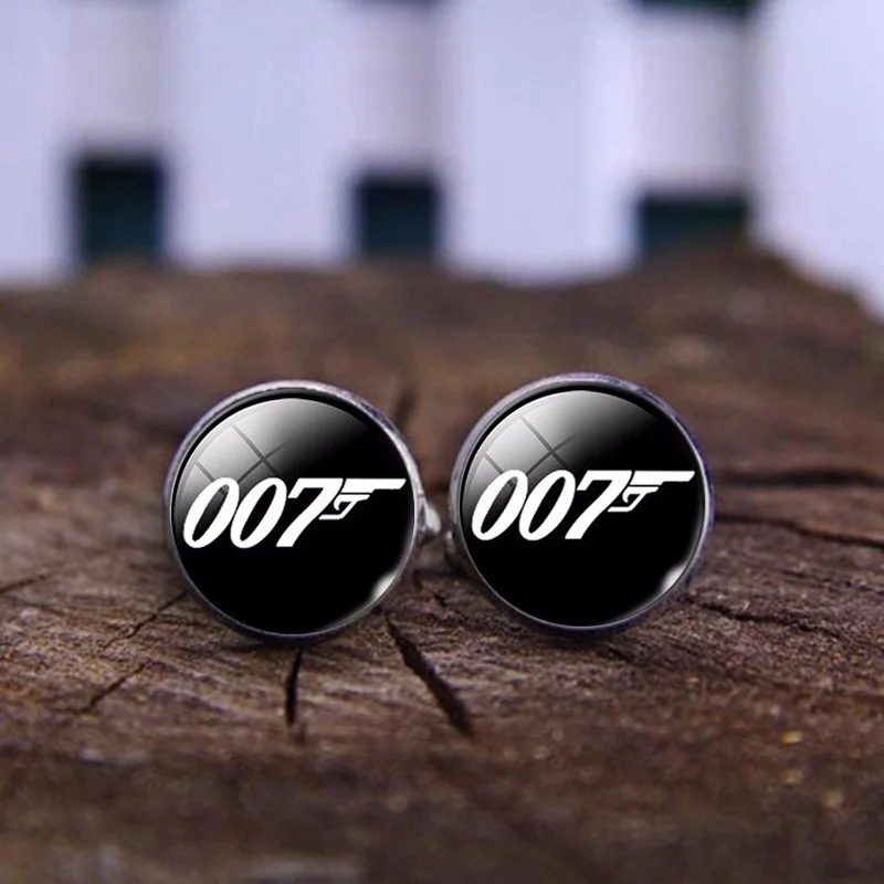 

SUTEYI 2018 Fashion Silver Plated Cufflinks For Mens James Bond 007 Pattern Cufflink Glass Cabochon Cuff Links Art Jewelry