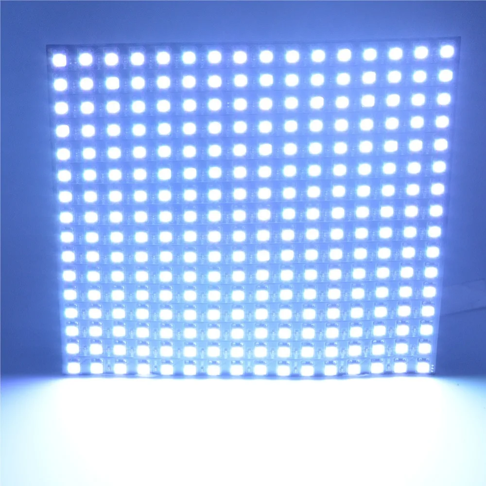 3872795582_1790220710