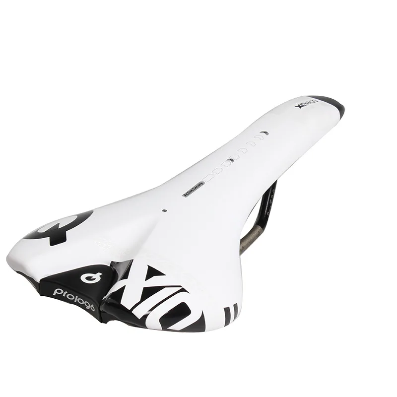 

2018 HOT MAN professional mountain training grade MTB bicycle saddle T2.0 track anti-skid ultra light 216G saddle DH Cheap ROAD