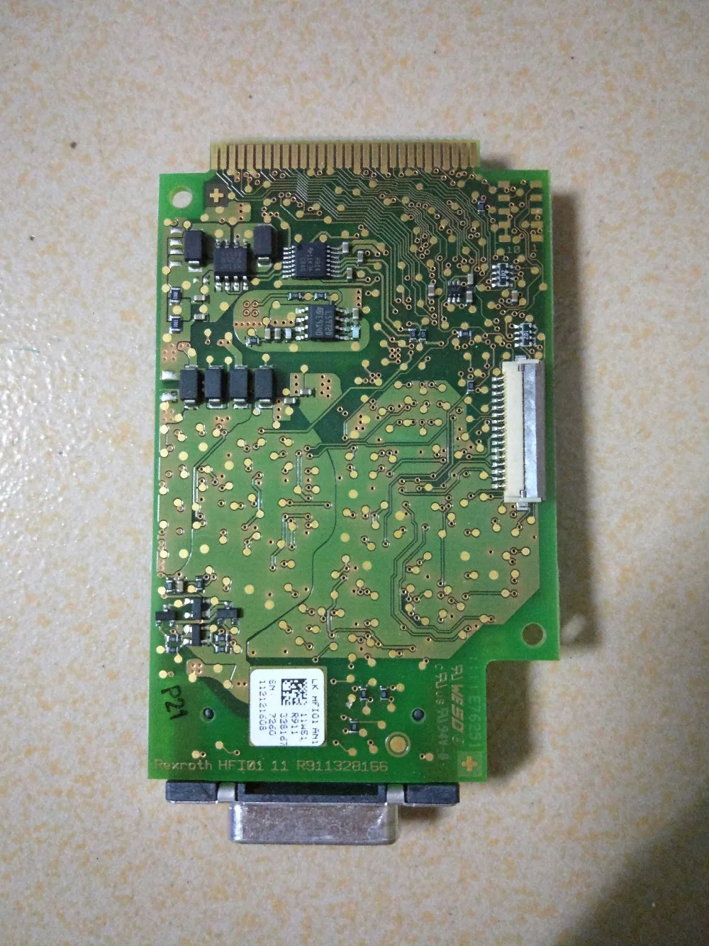 HFI01 11 R91132816