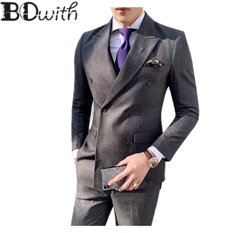 

Grey Men Suit Peaked Collar Double Breasted Slim Fit 3 Pieces Jacket+Pants+Vest For Wedding Groom Tuxedos Formal Suits