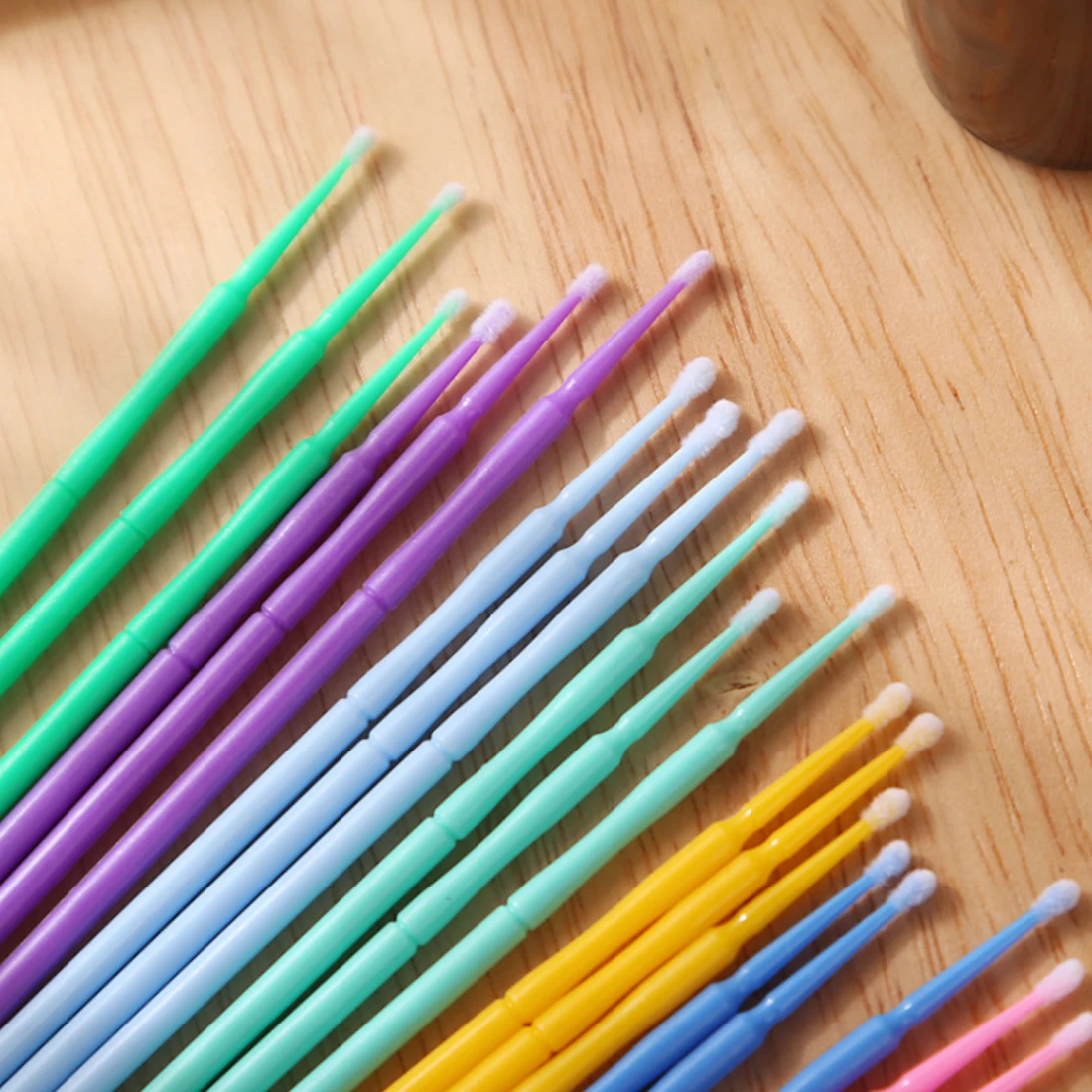 100pcs/pack Lint Free Disposable Eyelash Extension Applicators Micro