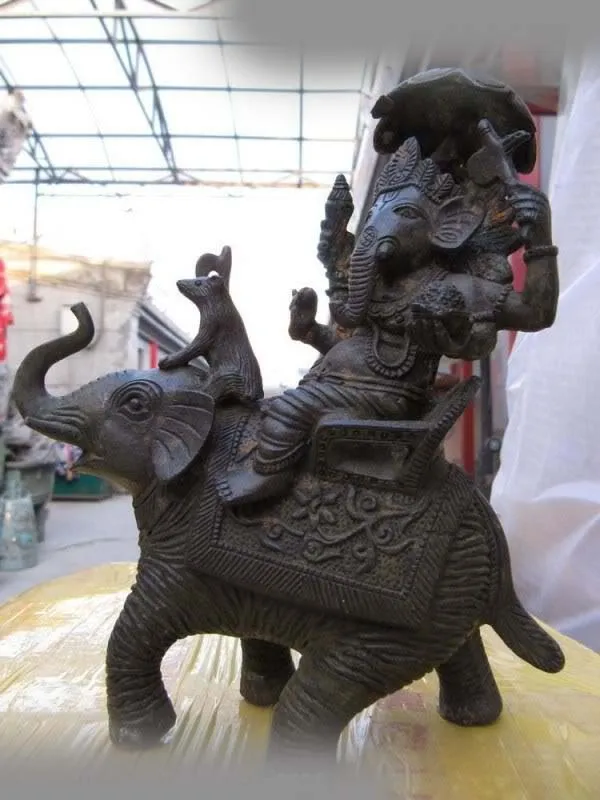 

9 Tibet Bronze Carved Hindustan Elephant Zun plutus God of wealth Buddha Statue SD 506