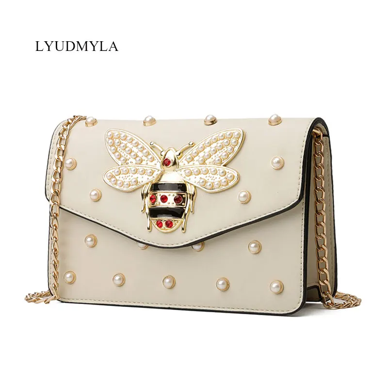 

Small Mini Women Crossbody Handbag Chains 2019 New Fahion Black Beige PU Leather Flap Bag High Quality Square Bag Pearl Diamond