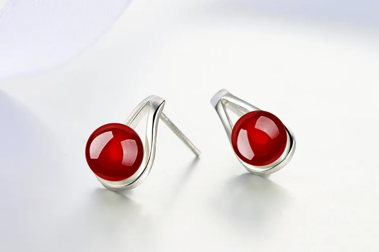 2705724216_248682925