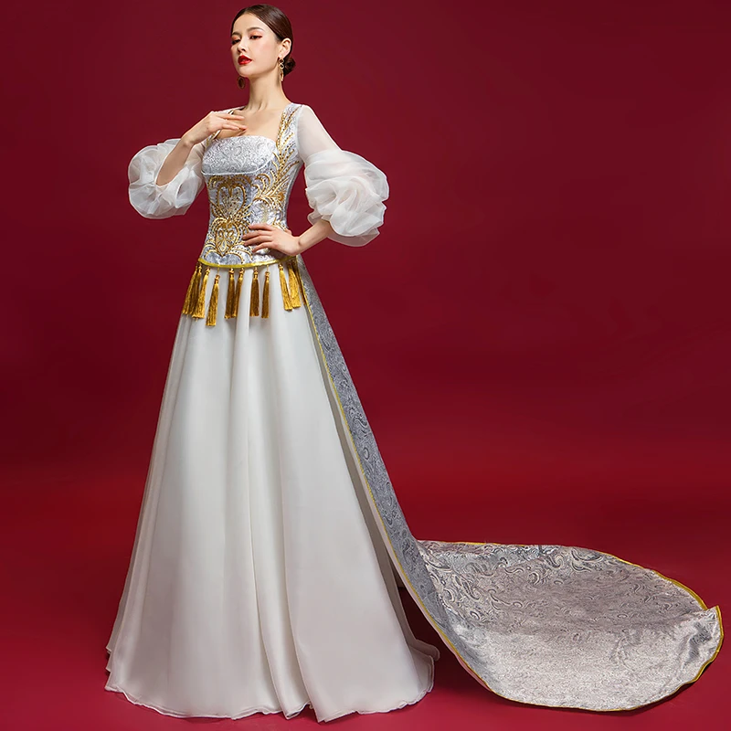 

white bubble sleeve coronation train rococo court medieval dress renaissance Gown queen Victoria/Marie/ Belle Ball/drama gown