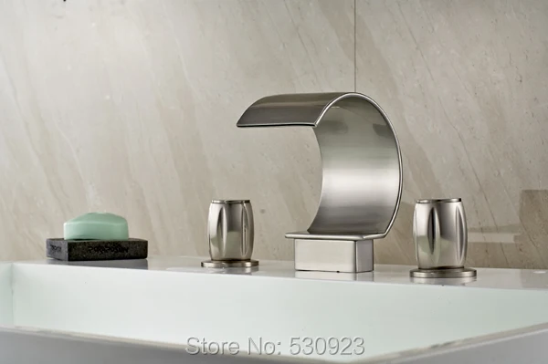

New US Free Shipping Creative Arc-shape Spout Bathroom Bathtub Faucet Set Nickle Brushed Dual Handles Mixer Tap Deck Mounted