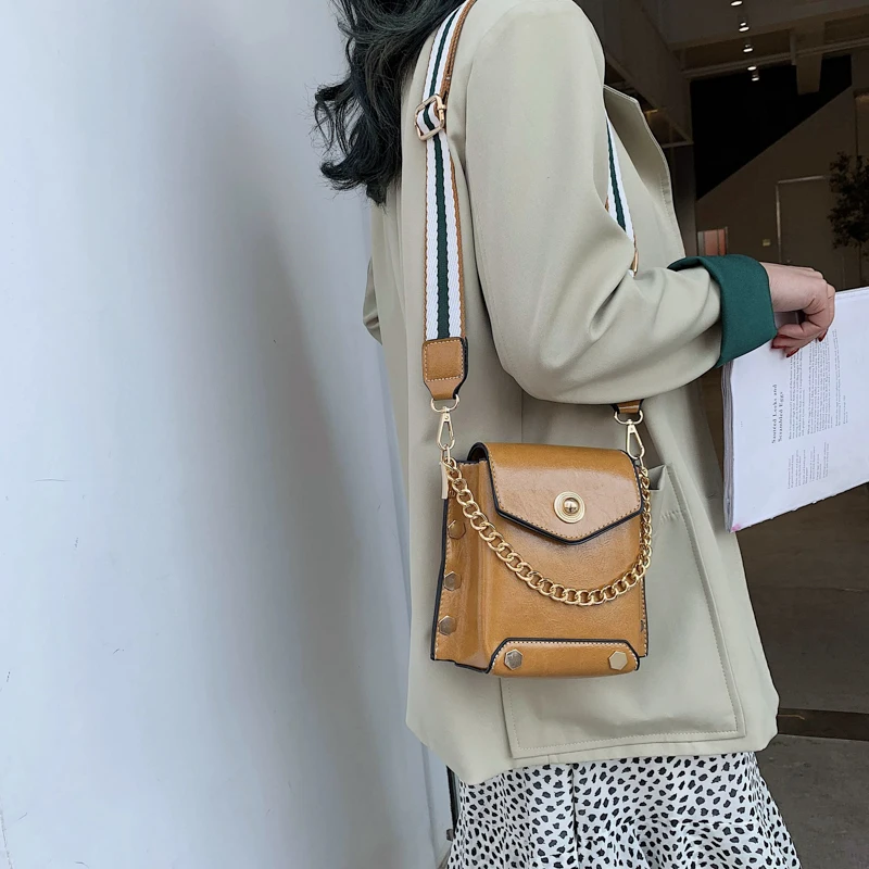 Bag for Women 2019 Fashion Leather Solid Handbags Mini Chains Bag Party Purse Phone Bags Women Crossbody Messenger Bags White