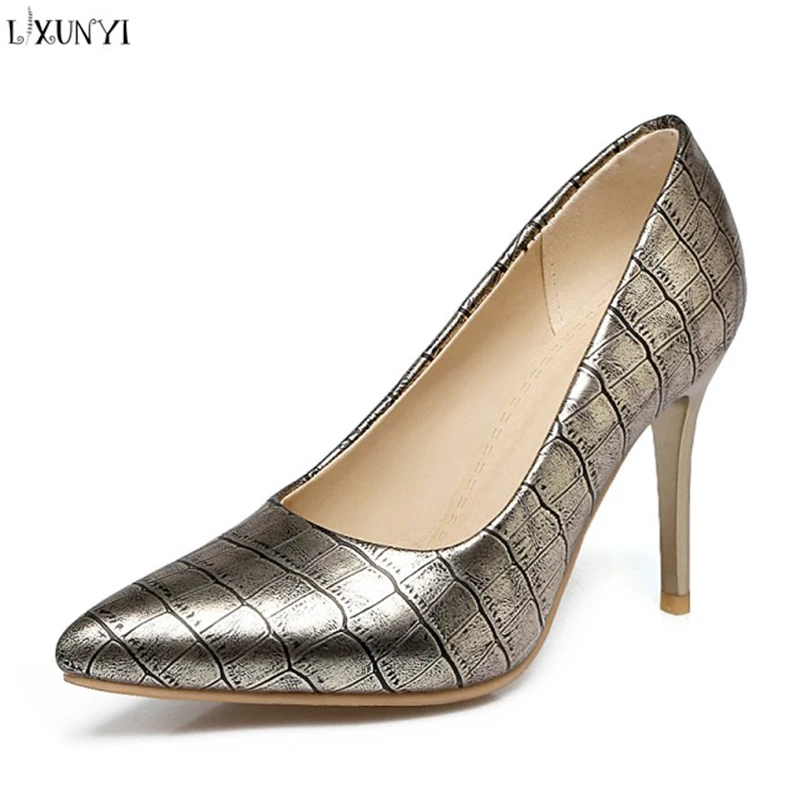 trendy size 12 heels