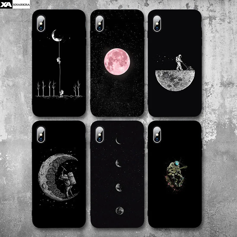 

Space Moon Astronaut Phone Case For iphone X XR XS Max Planet Star Soft Silicone Back Cover For iPhone 7 8 6 6S Plus Coque Capa