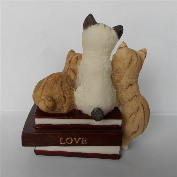 3 Cats on books PVC toys Resin figures home decoration - 4