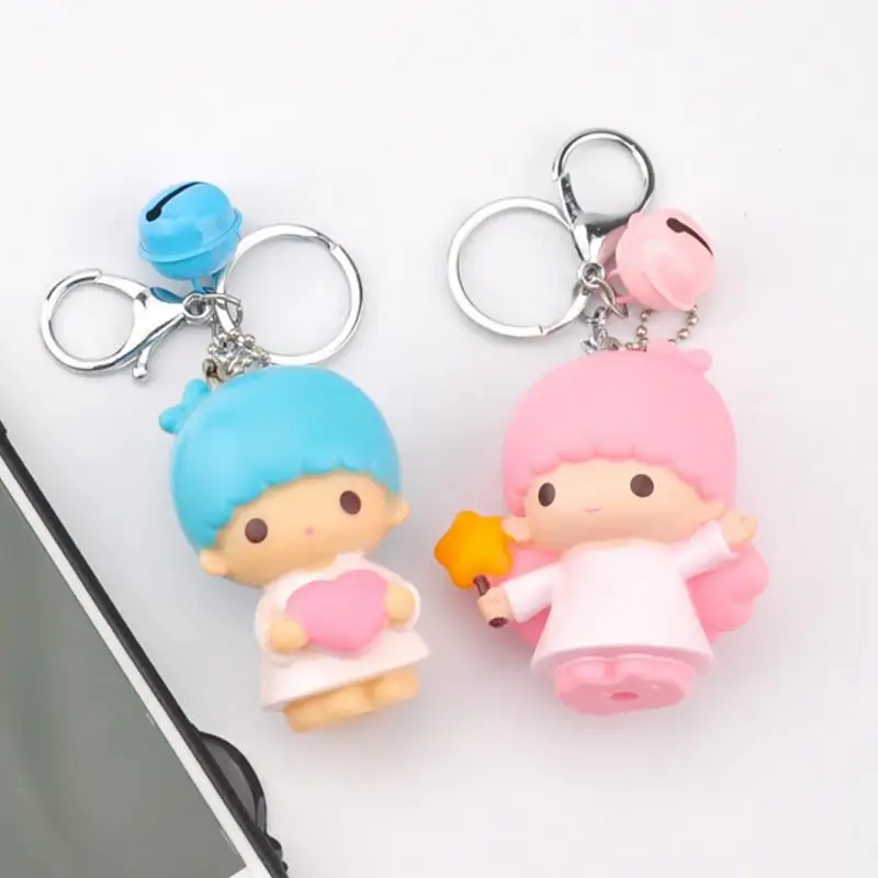 

1 Pc Pretty Little Twin Stars resin Keychain Small Dolls Bell Key Bag Pendants Keyring Mini Anime Cartoon Doll Figure toys gift