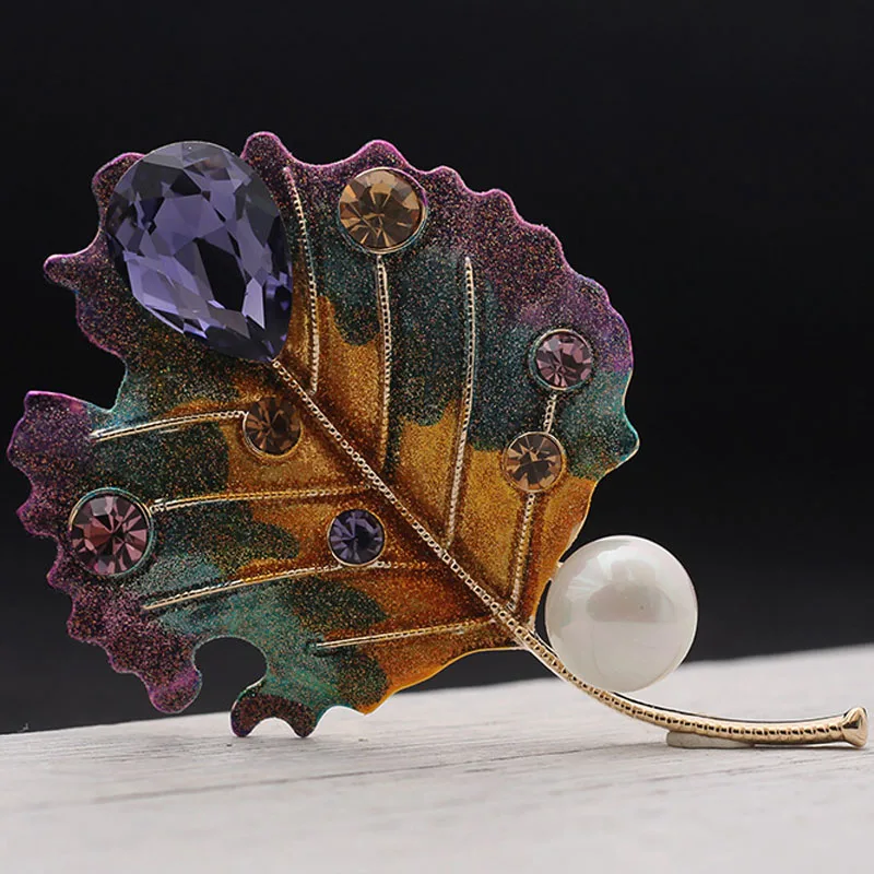 

Brand Enamel Leafs Brooches Pendant For women Wedding Jewelry Perfect Pearl Hijab Pins Broaches Hats Accessories Gold Scarf Pin