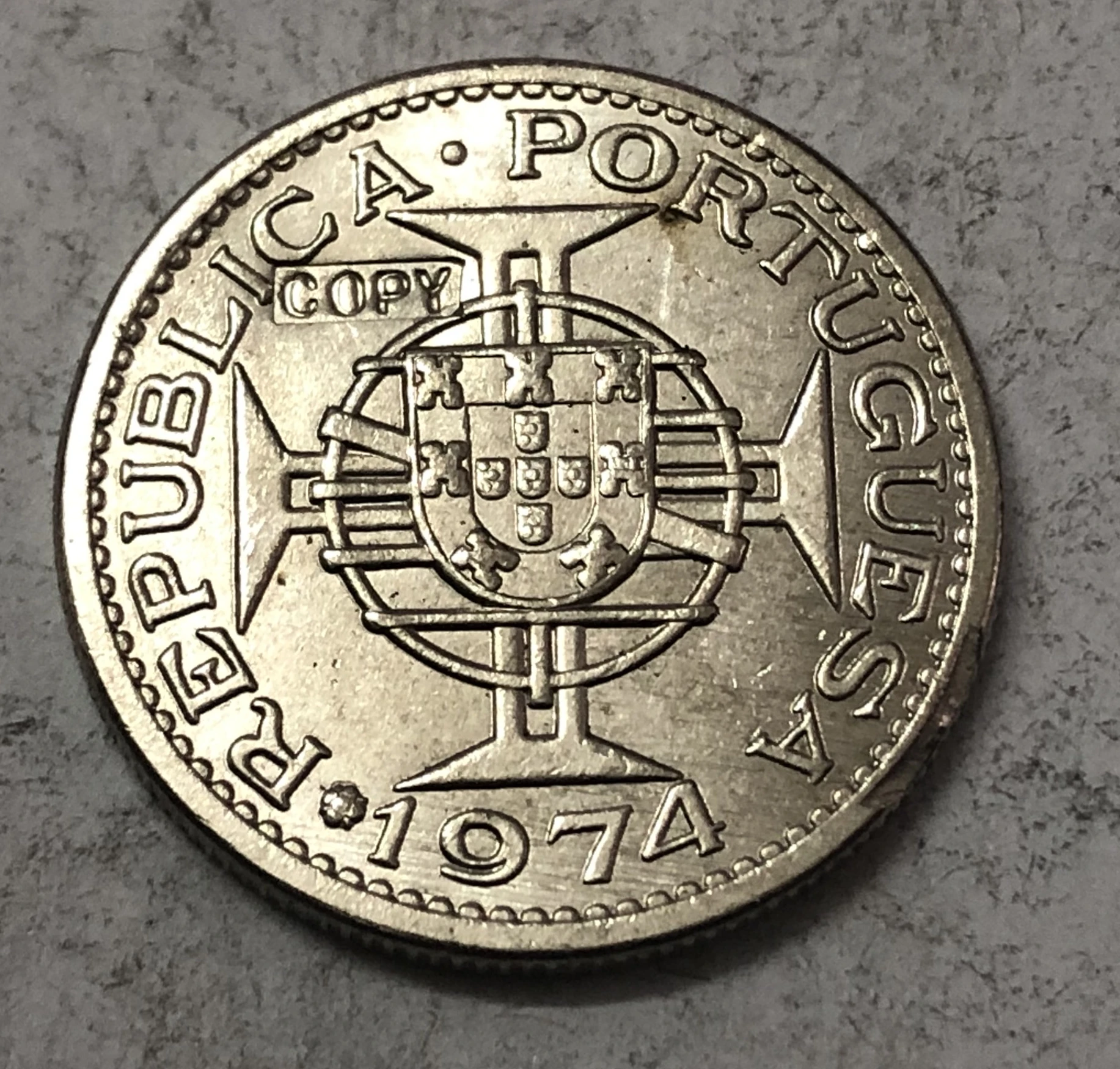 

1974 Angola 5 Escudos Copper-Nickel Coin Copy