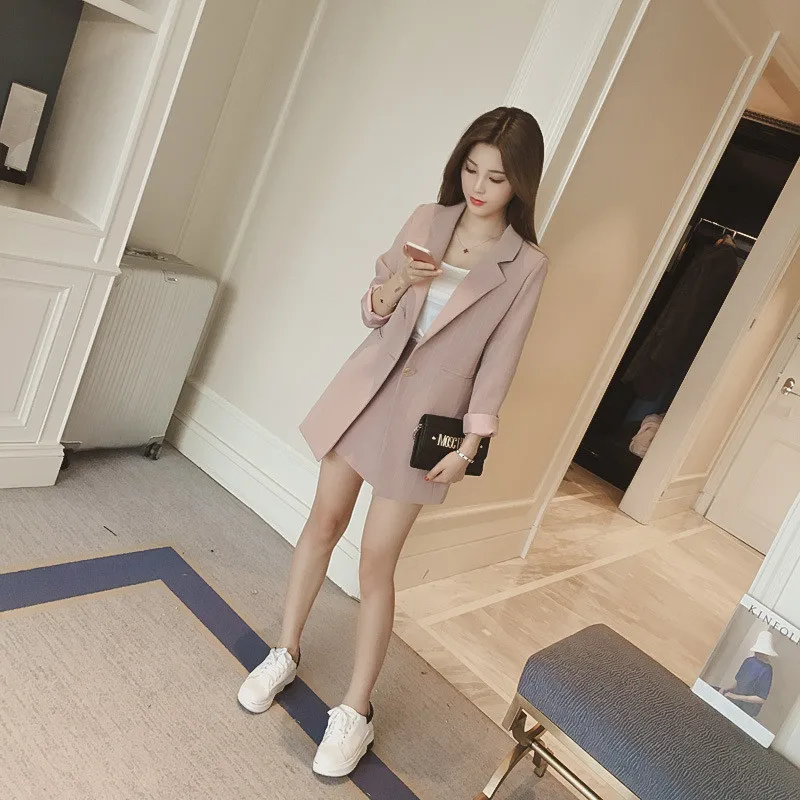 Для женщин 2017 корейская мода осень Блейзер костюм с лацканами с длинным рукавом розовый полосатый пиджак Шорты пиджаки офис 2 шт