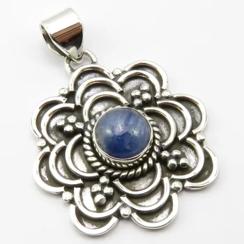 

India Unique Designed Women Jewelry Blue Kyanite Pendant for Necklace 1.5"