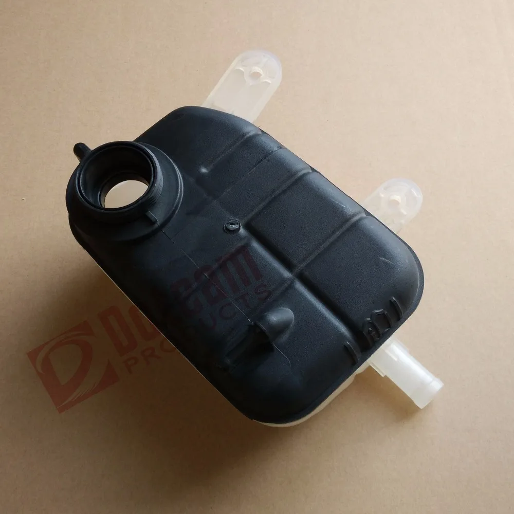 

Coolant Expansion Tank Bottle For Chevrolet Trax Opel Mokka 95201979 / 1304029
