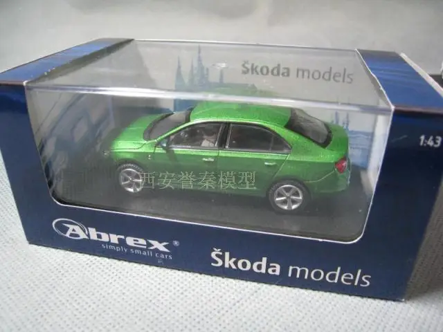 ABREX 1/43 масштабная модель автомобиля игрушки SKODA RAPLD литья под давлением металлическая модель автомобиля игрушка для коллекции, подарок, дети - Цвет: RAPLD green