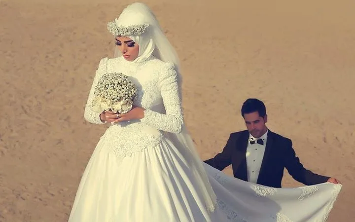 Бальное платье; большой выбор расцветок; шеи длинный рукав, мусульманский свадебное платье хиджаб жемчуг Аппликации арабское свадебное платье Vestido de Noiva