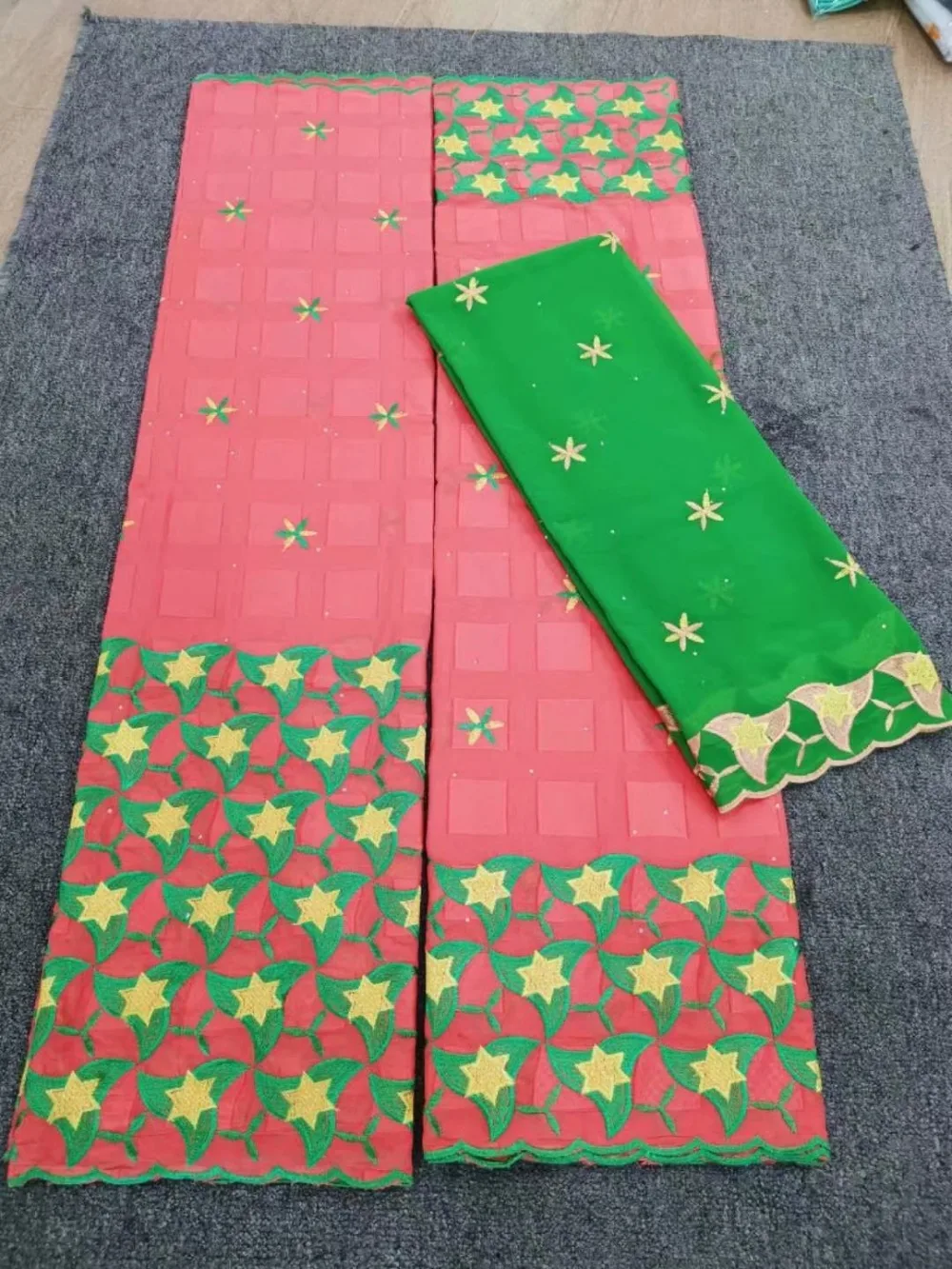 

African Lace Fabric 2019 Embroidered Nigerian Laces Fabric High Quality Swiss Voile Lave Fabric For Women Party