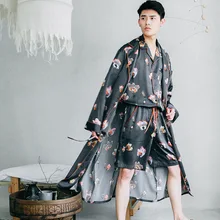 New silk nightgown summer men's printing silk thin long sleeved bathrobe men's large size men's three-piece set home sleepwear New silk nightgown summer men's printing silk thin long sleeved bathrobe men's large size men's three-piece set home sleepwear
