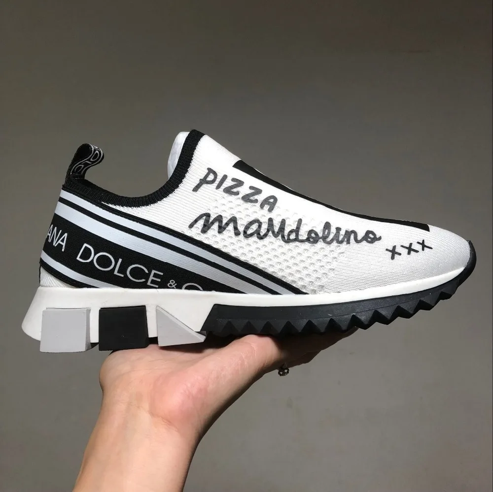 

European Station 2019 New Printed Letter Knit Socks Shoes Couple Sets Of Feet Lightweight Sports Casual Men And Women Shoes