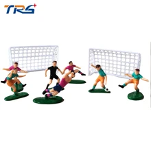 Frete grátis escala Pintado Operário de Construção de Modelo de Layout de Trem Figuras Do Esporte Futebol Pessoas para Layout de Trem
