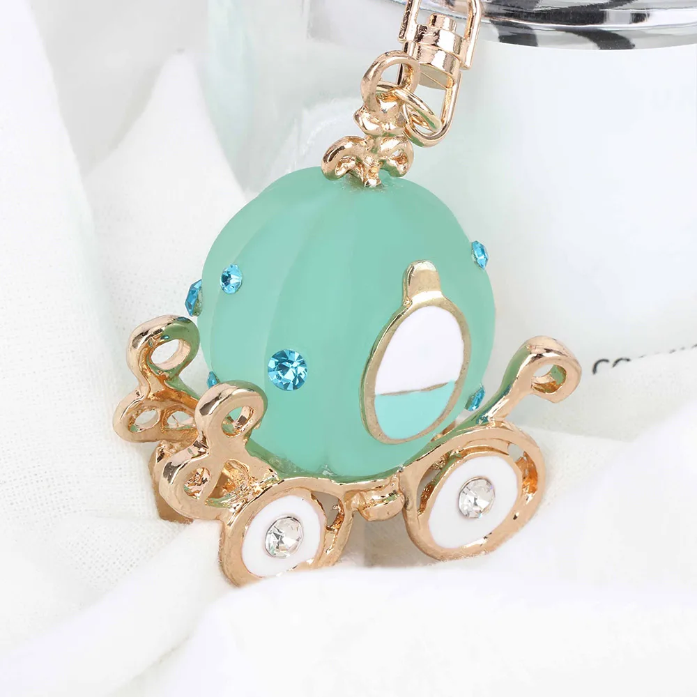 

Personalized Hand-painted Craft Keychain Hangings Keyring Bag Buckle Cinderella Pumpkin Car Bag Keychain Gift For Women Girls